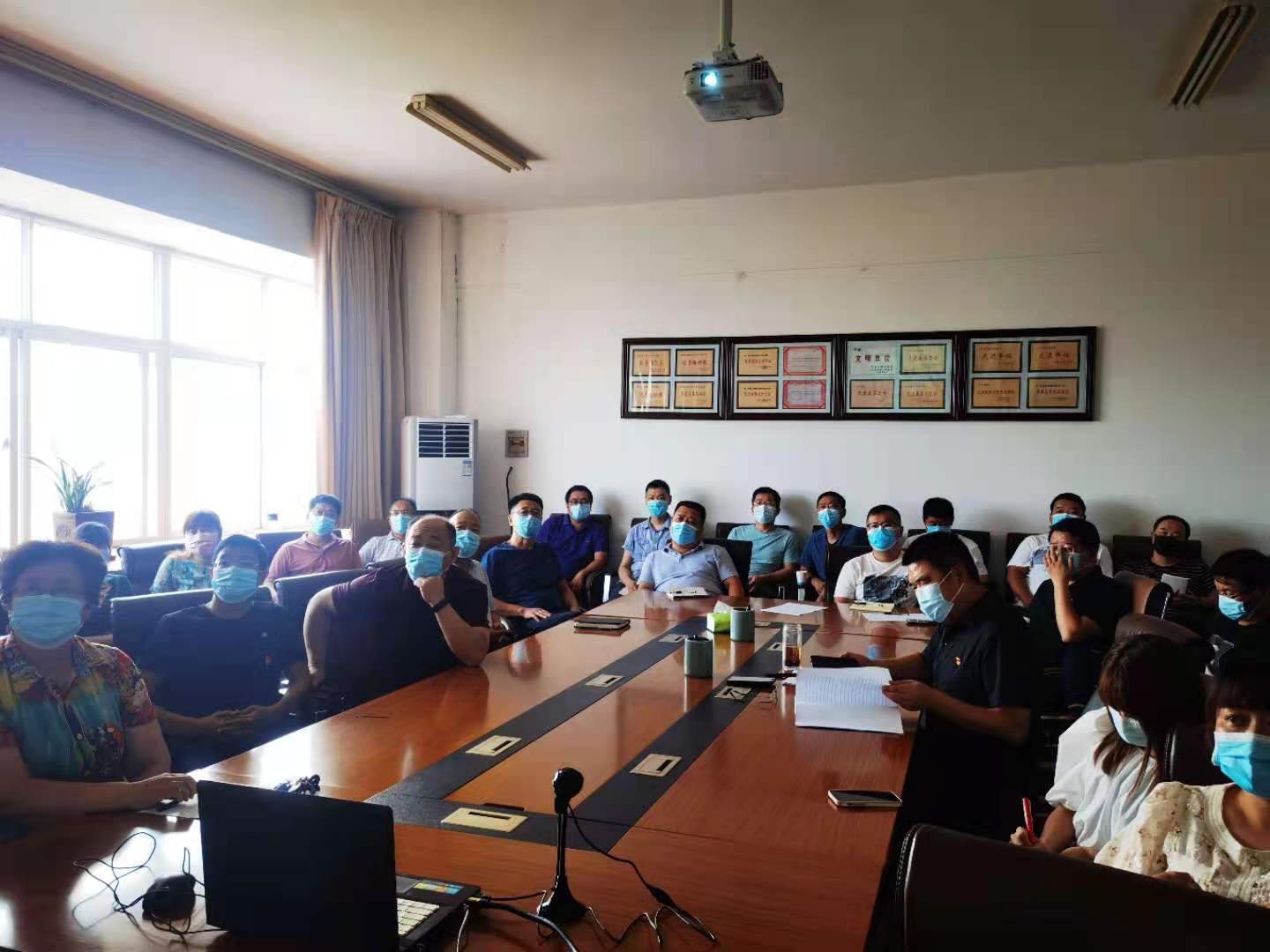 設計院收聽收看四史宣講2.jpg