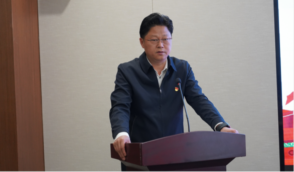 市產(chǎn)業(yè)集團(tuán)召開2023年黨風(fēng)廉政建設(shè)工作會1004.png