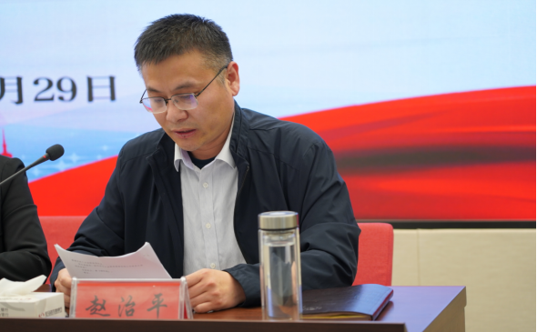 市產(chǎn)業(yè)集團(tuán)召開黨員大會(huì)選舉直屬單位黨委、紀(jì)委671.png